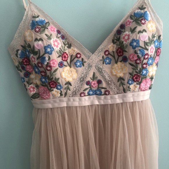 Needle and thread boho formal dress - Picture 3 of 7